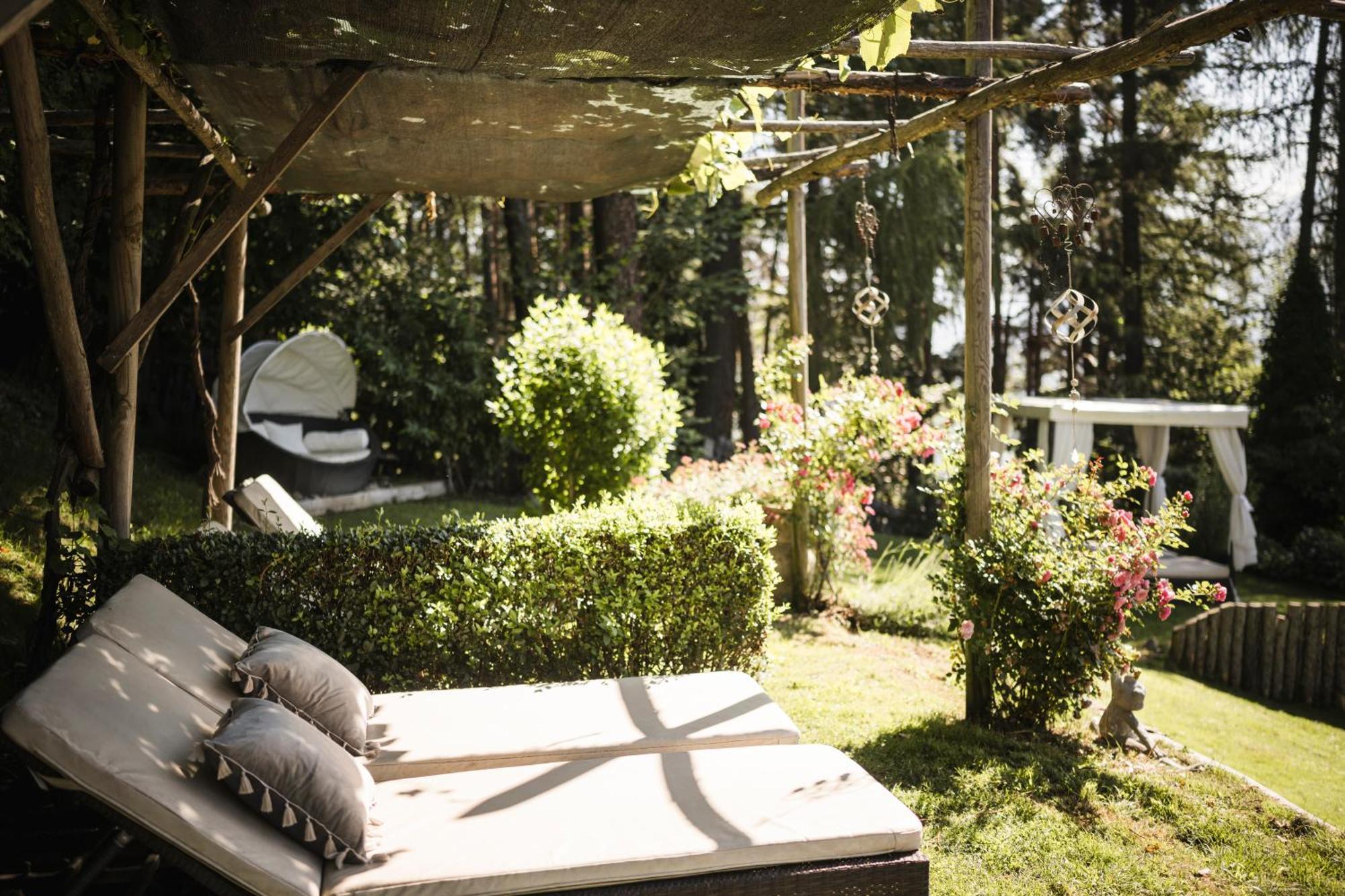 Boutique Pension Erlacher - Adults Only Villandro Exterior foto